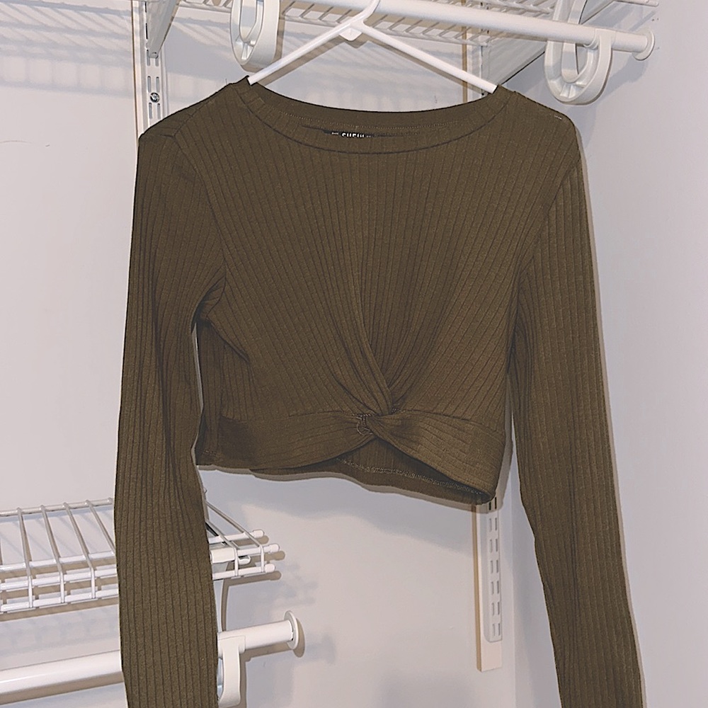 Dark green crop top